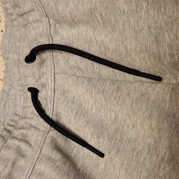 Nike Tech Sweat Pant Joggers - Picture 4 of 11